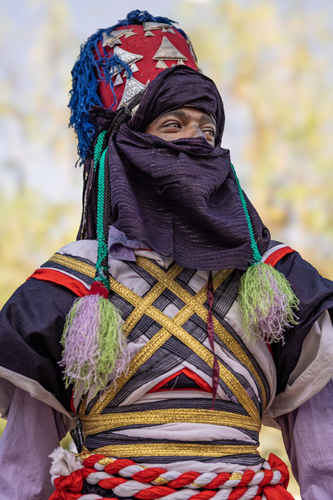 Tuareg warrior in traditional dress ready for Sebiba (image by Ingrid Koedood)